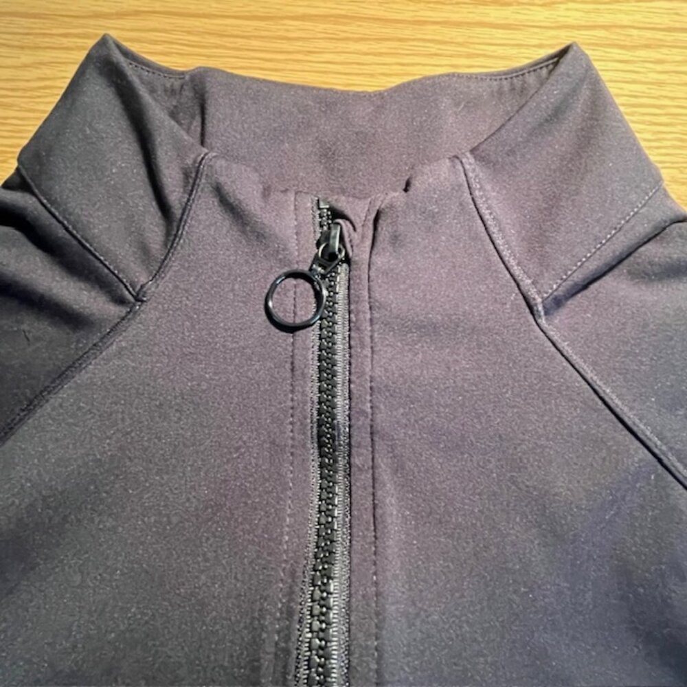 Fabletics Black Trinity Fitted Performance Jacket… - image 5